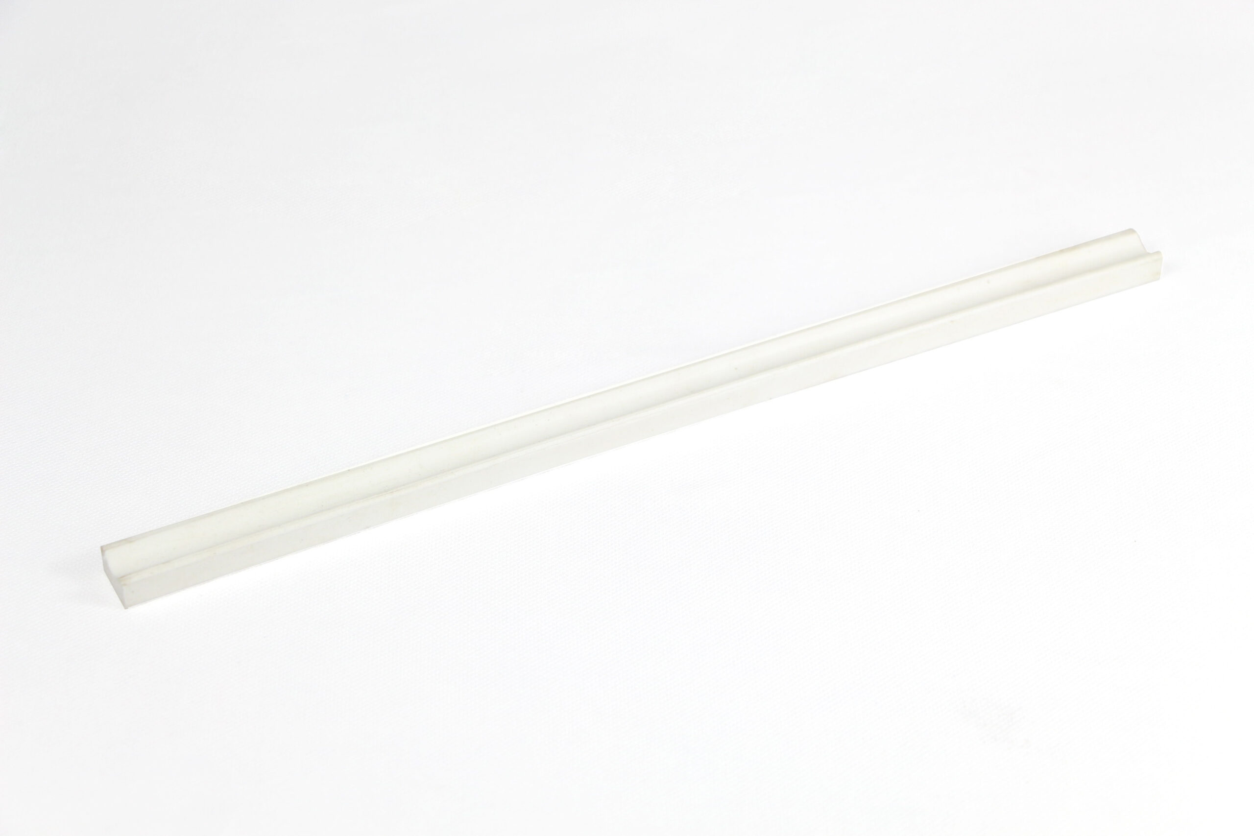 PERFIL_SILICONE_BRANCO_20SHORE_320MM_MPR.01740 (1)