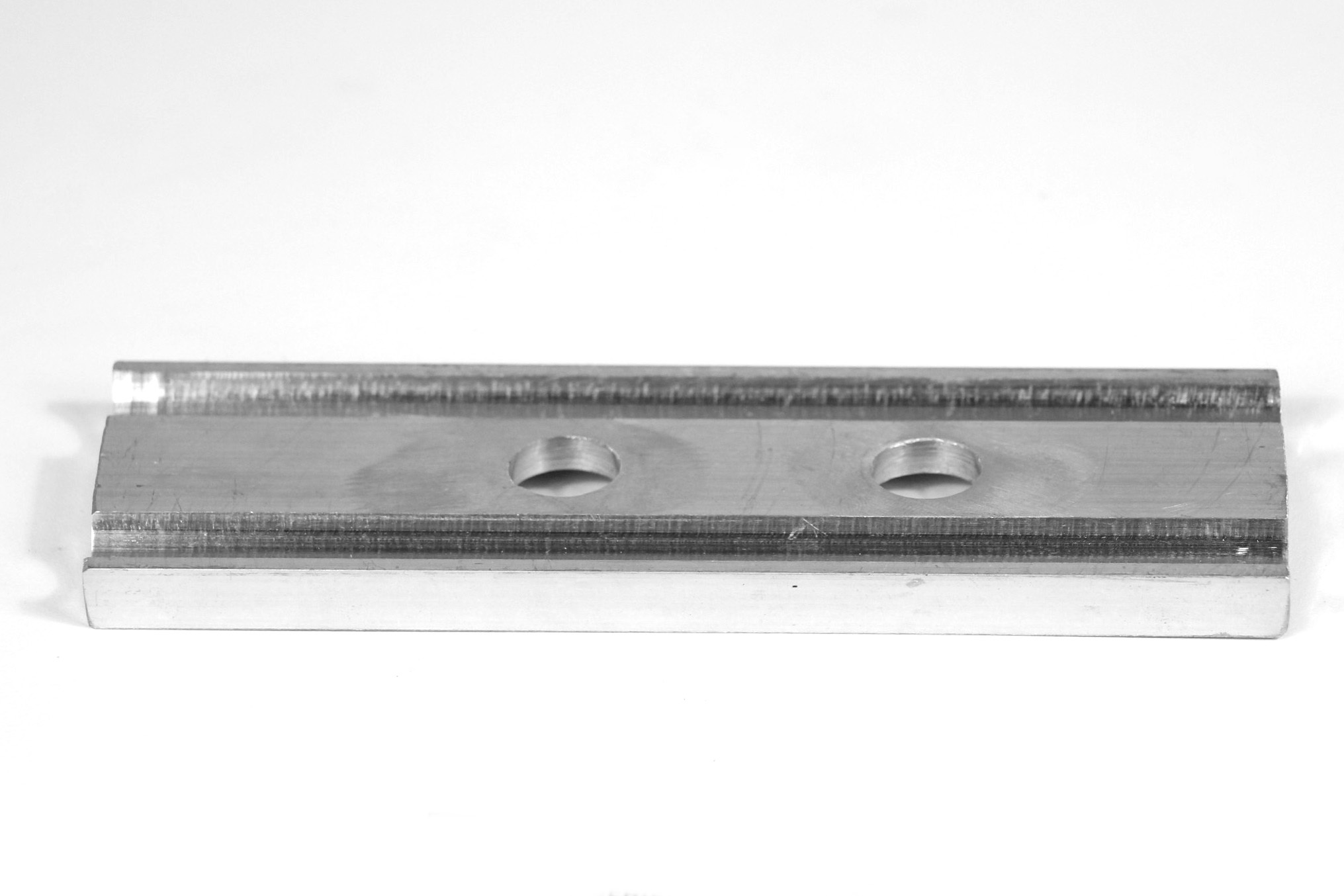 SUPORTE_RES_ALUM_AMORA_BIVOLT_JUNTO_A_CUBA_PRC.00332